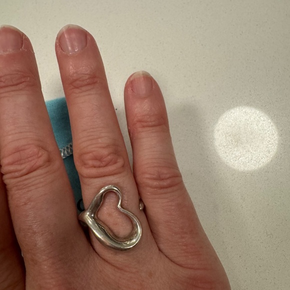 Tiffany & Co. Elsa Peretti Open Heart Ring size 7 - Picture 3 of 4